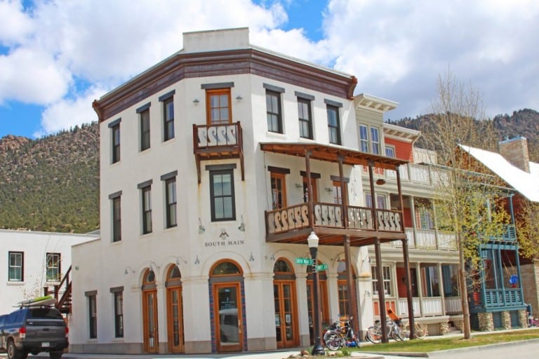 southmainstbuenavistacoloradoScottPetersonIMG_3794 Chaffee